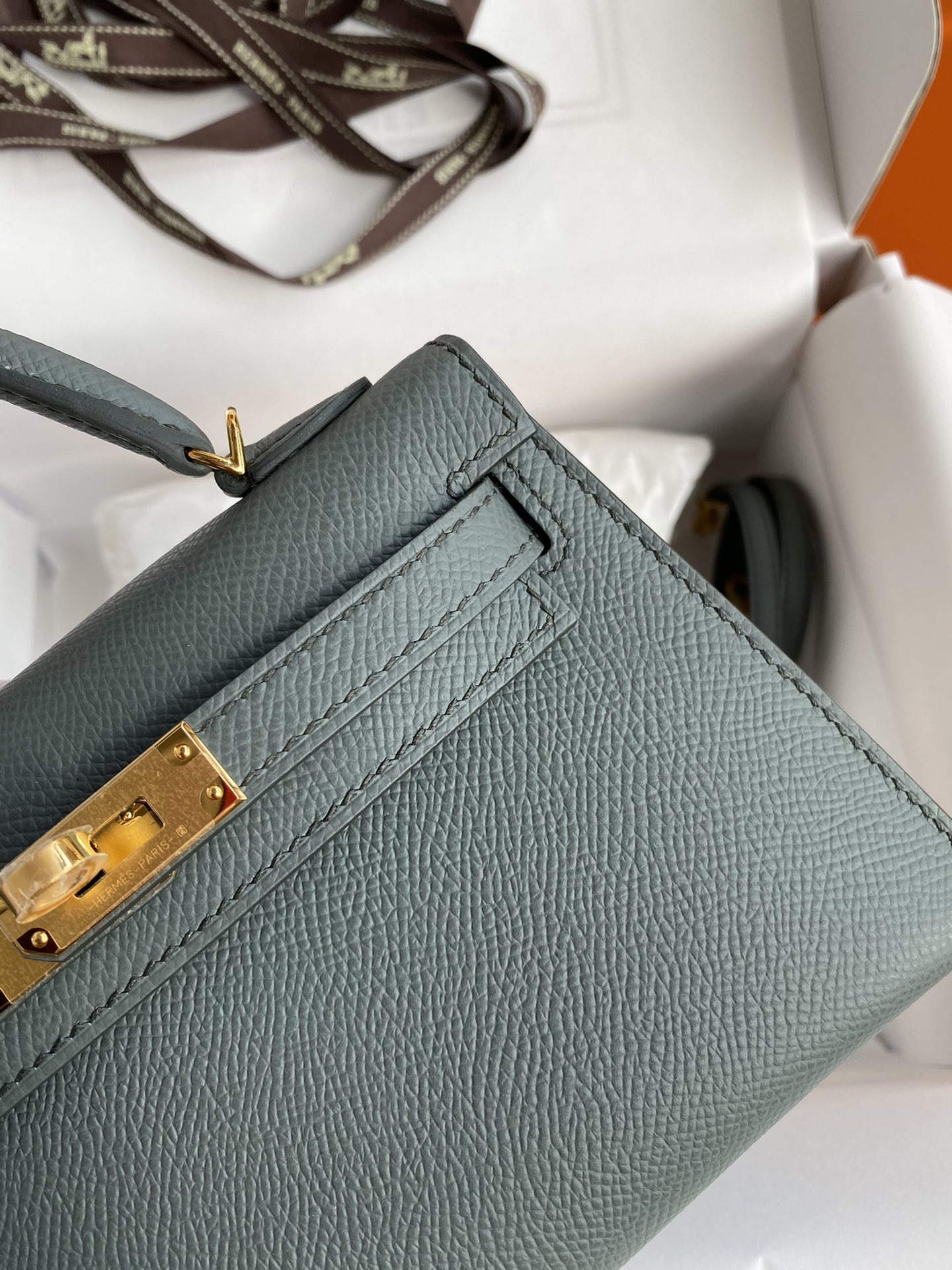 Hermes Kelly Mini II Bag 19CM In Vert Amande Epsom Leather